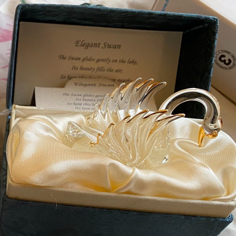 Decorative Glass Swan